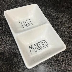 Rae Dunn JUST MARRIED Divided Dish​